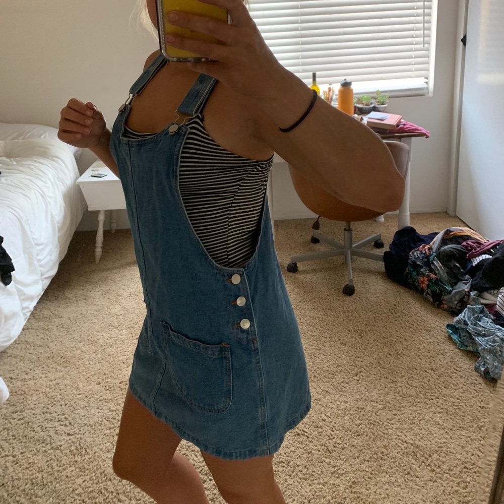 Overall dress - Picture 2 of 4